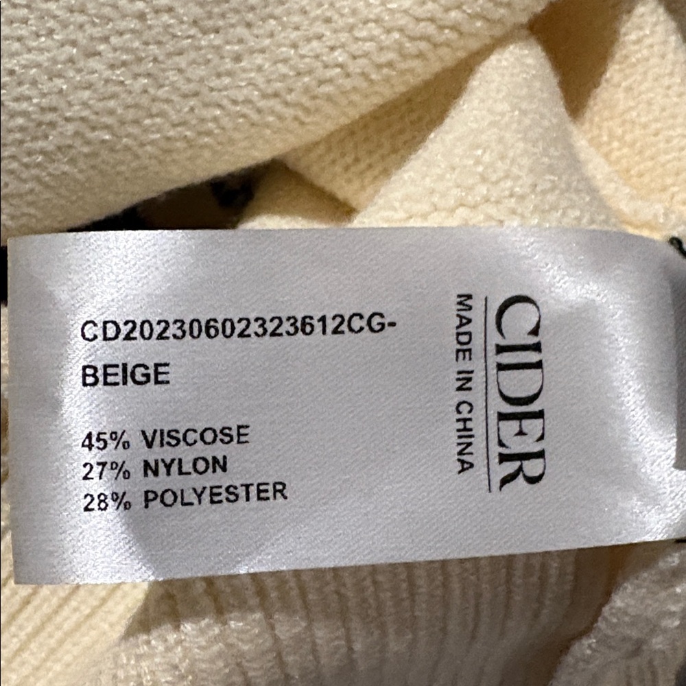 Cider Cream Cardigan with Black Floral Accents - Picture 5 of 5